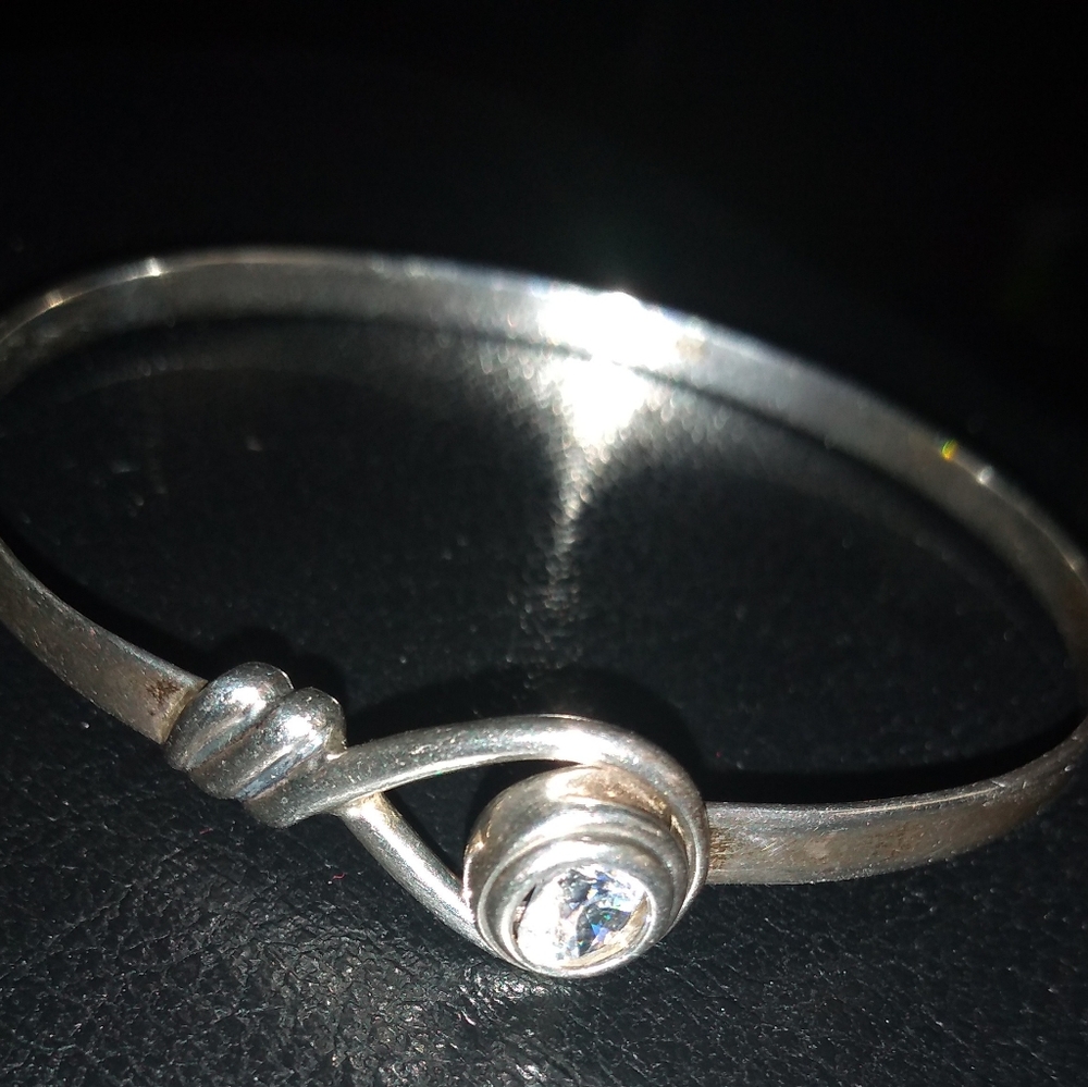 Elegant Silver Bangle Bracelet